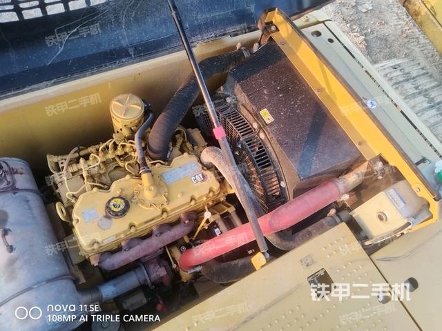 发动机整体俯视（整机外观）