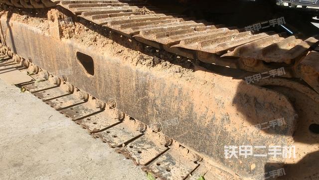 单侧履带整体（整机外观）