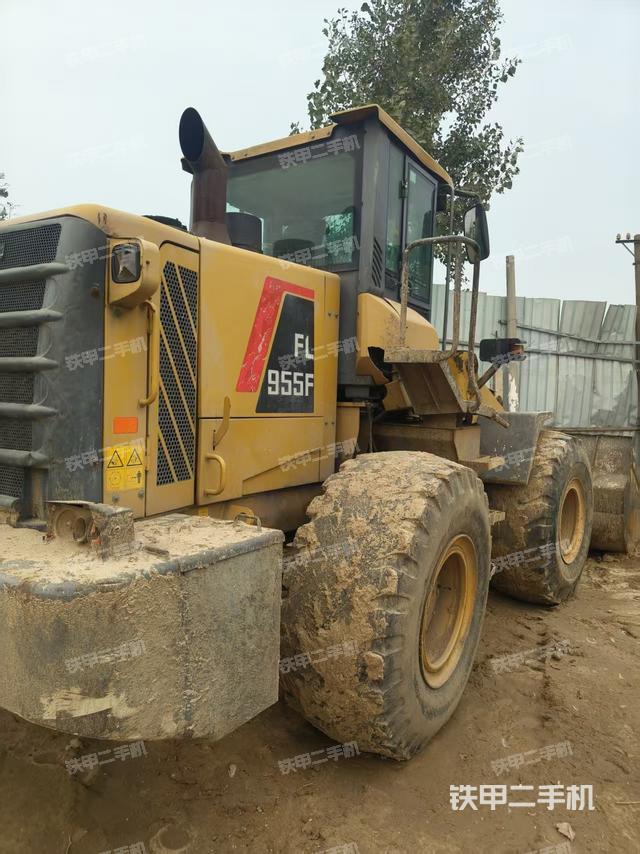 整機右后45°（整機外觀及大件）