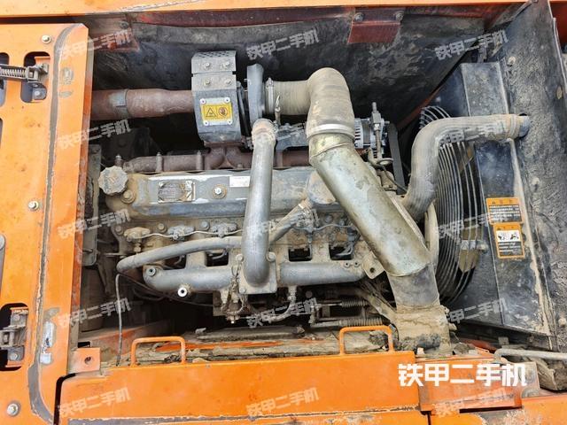 發(fā)動(dòng)機(jī)整體俯視（整機(jī)外觀）