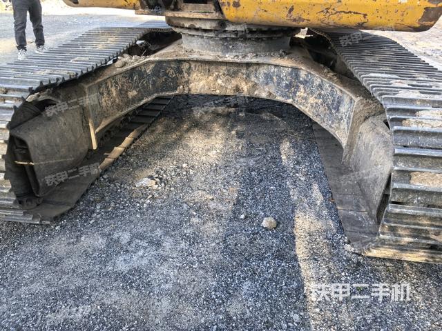 大臂根部?斜視（工作和回轉(zhuǎn)裝置）