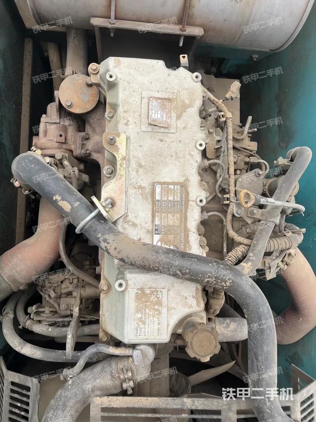 發(fā)動(dòng)機(jī)整體俯視（整機(jī)外觀）