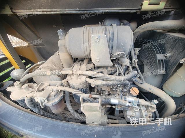 發(fā)動機整體俯視（整機外觀）