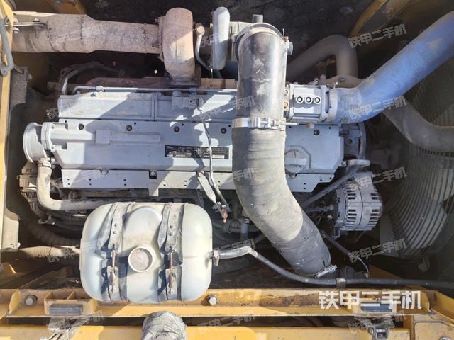 发动机整体俯视（整机外观）