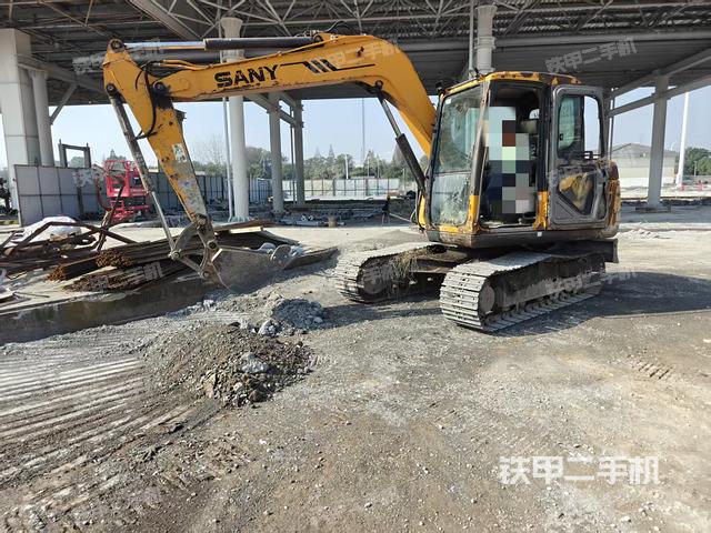 三一重工SY75C挖掘機(jī)