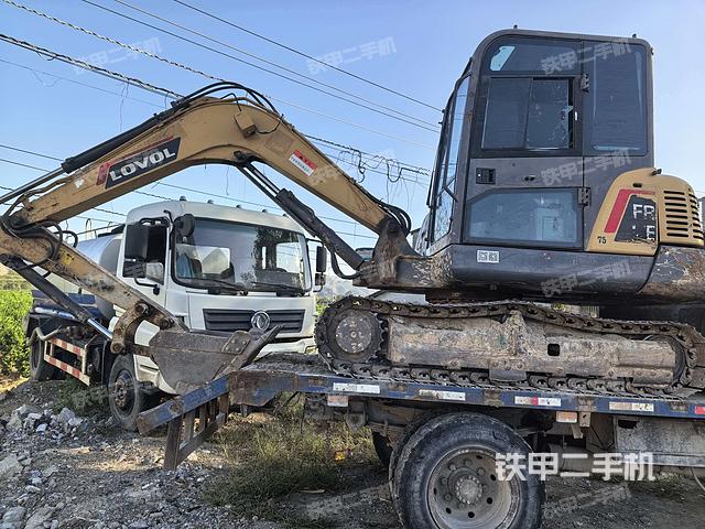 雷沃重工FR65E挖掘机