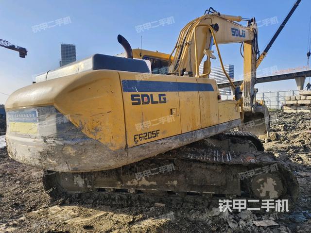 右后45（整機外觀）