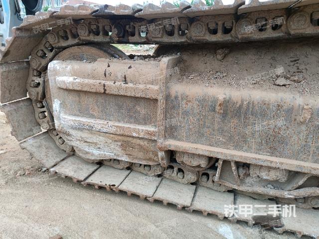 左侧行走马达盖板（行走机构）