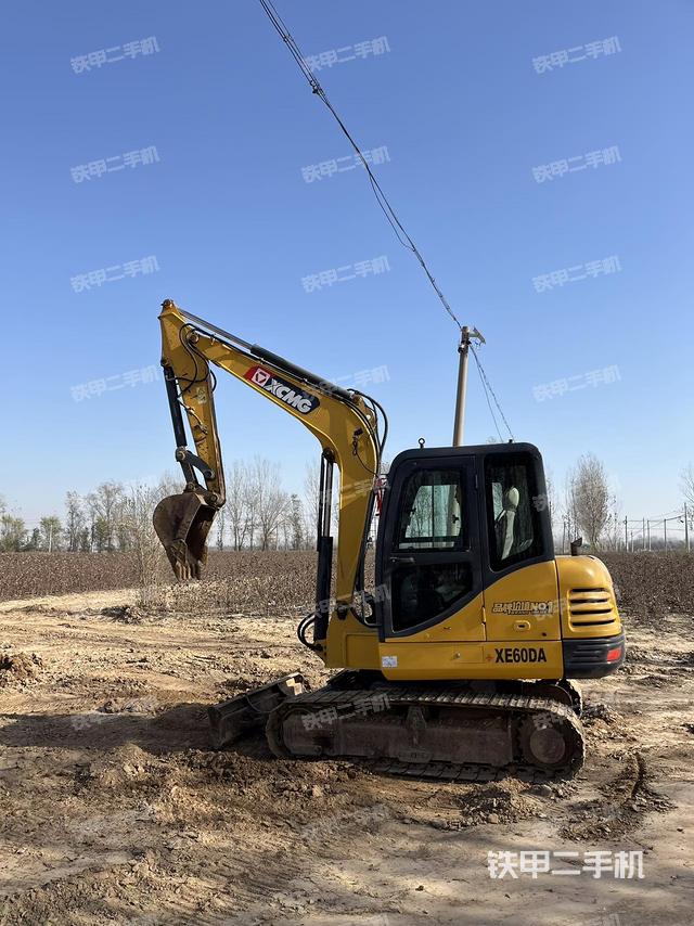 徐工XE60DA挖掘機(jī)
