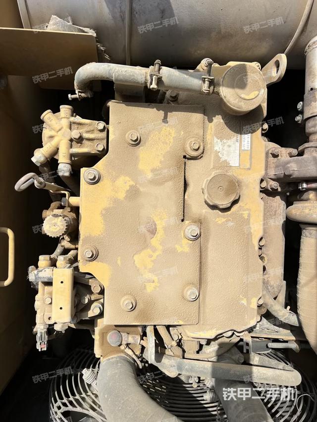 发动机整体俯视（整机外观）