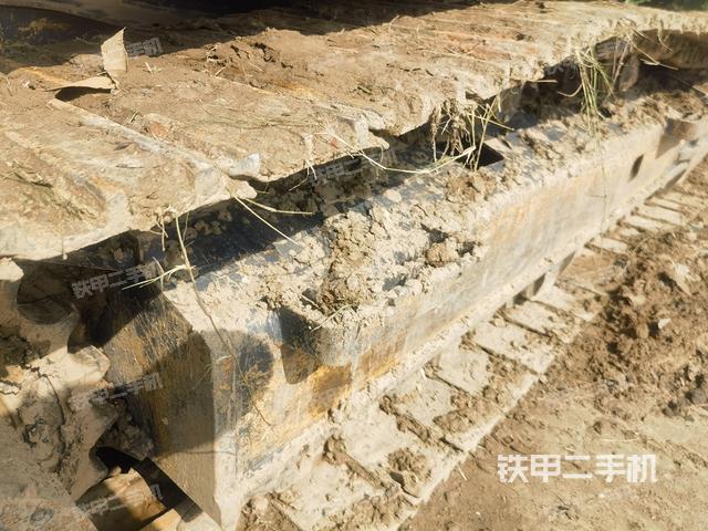 單側(cè)履帶整體（整機外觀）