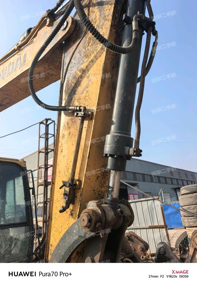 小臂整體右前（工作和回轉(zhuǎn)裝置）