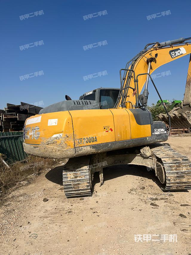 整機右后45°（整機外觀）