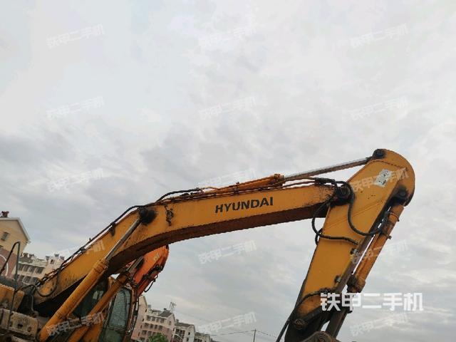 大臂整体 右侧（工作和回转装置）