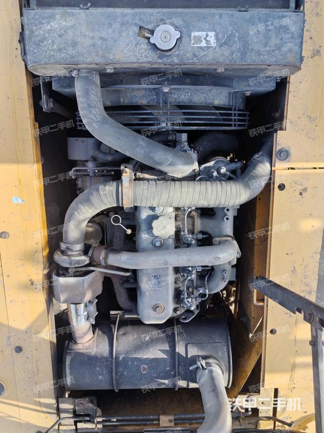 发动机整体俯视（整机外观）