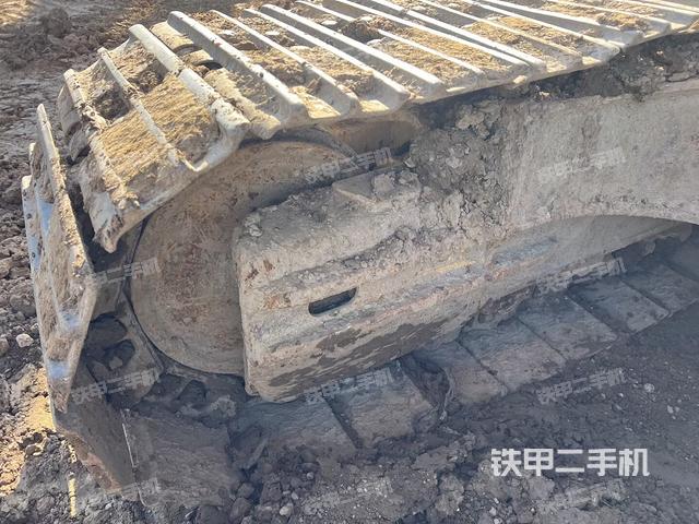 单侧履带整体（整机外观）