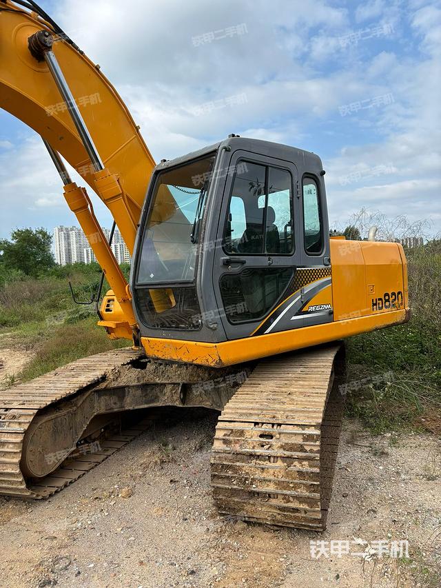 駕駛室頂部（整機(jī)外觀）