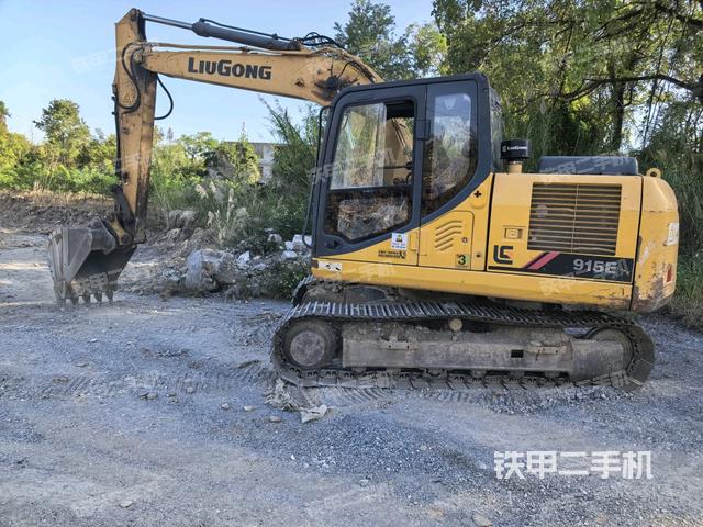 柳工CLG913E挖掘機(jī)