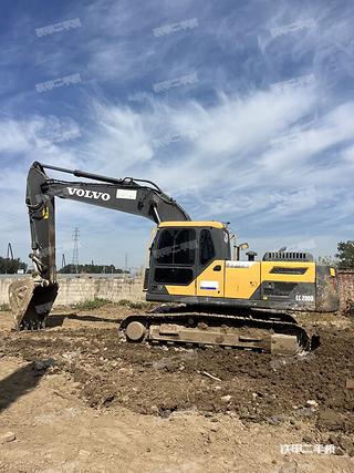 沃尔沃EC200 D挖掘机