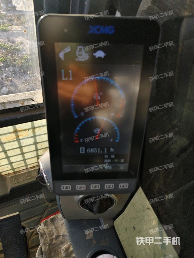 显示屏 （驾驶室部分）