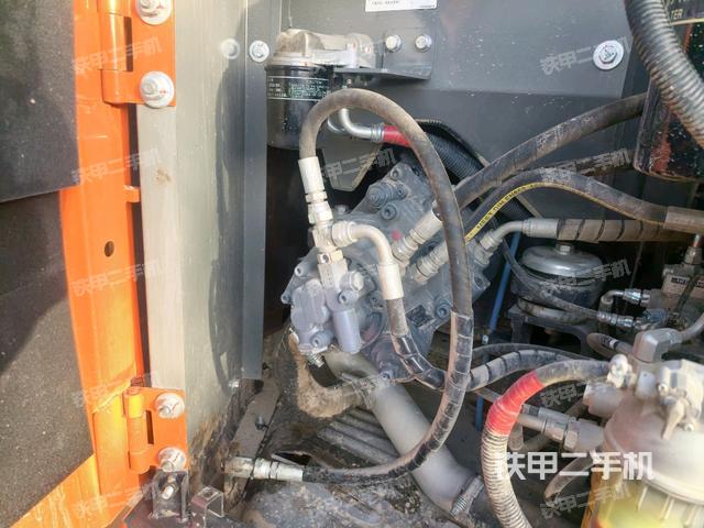 液壓泵室（大件艙室）