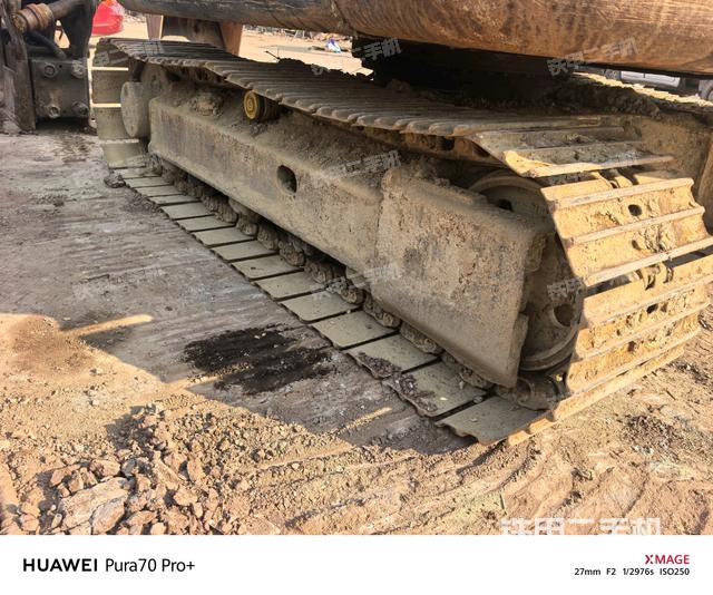 左側(cè)履帶整體?（行走機構(gòu)）