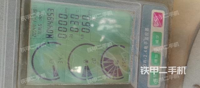 駕駛室整體（整機(jī)外觀）