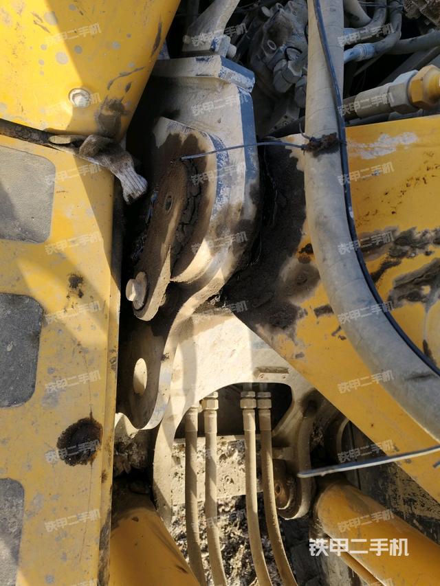 大臂根部?斜視（工作和回轉(zhuǎn)裝置）