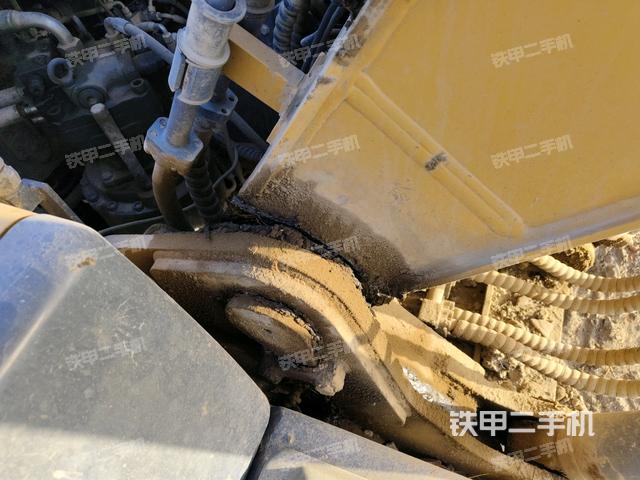 大臂根部 斜视（工作和回转装置）