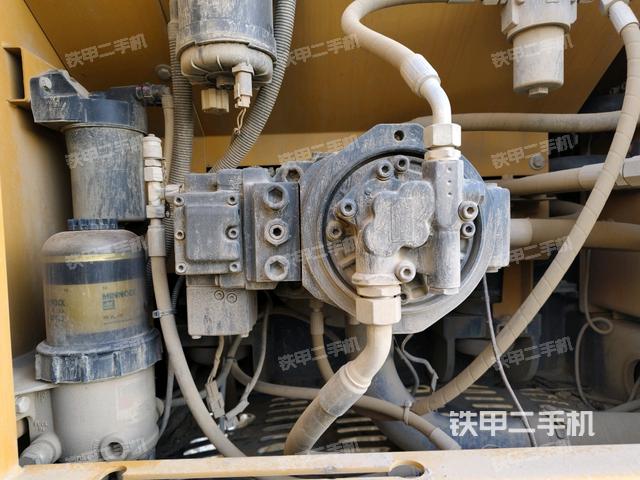 液压泵室（大件舱室）