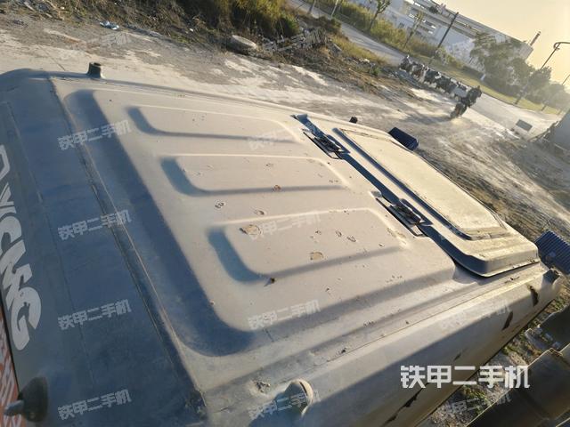 驾驶室顶部俯视（上车部件）