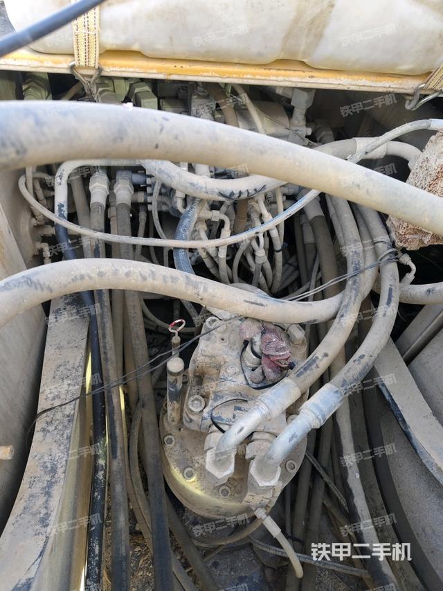 回轉(zhuǎn)馬達（上車部件）