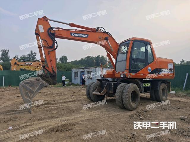 斗山DH150W-7挖掘機(jī)