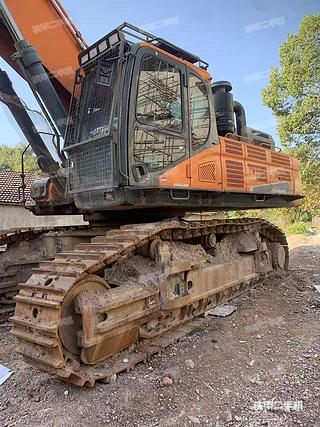 斗山DX520LC-9C挖掘機實拍圖片