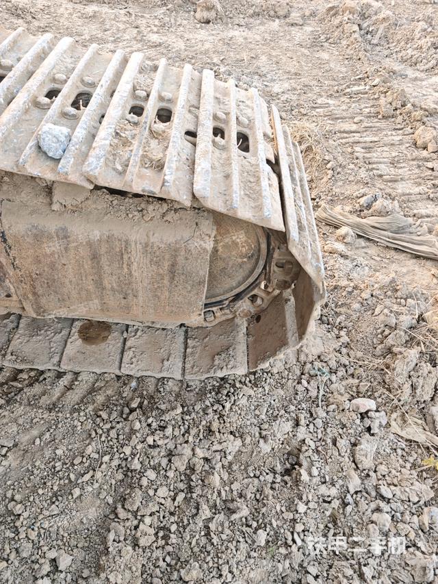 右侧行走马达盖板（行走机构）