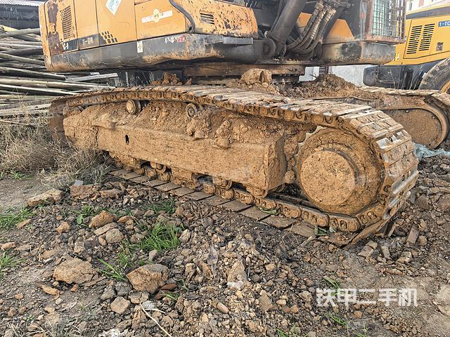 单侧履带整体（整机外观）