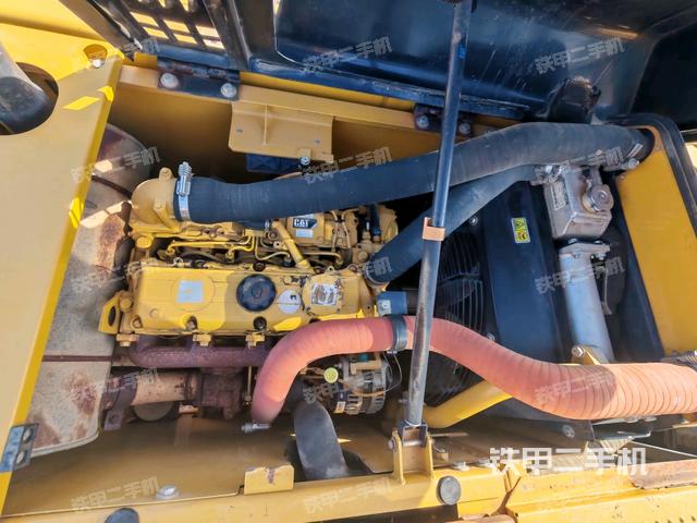 發(fā)動(dòng)機(jī)整體俯視（整機(jī)外觀）