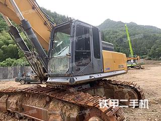 徐工XE470D挖掘机实拍图片