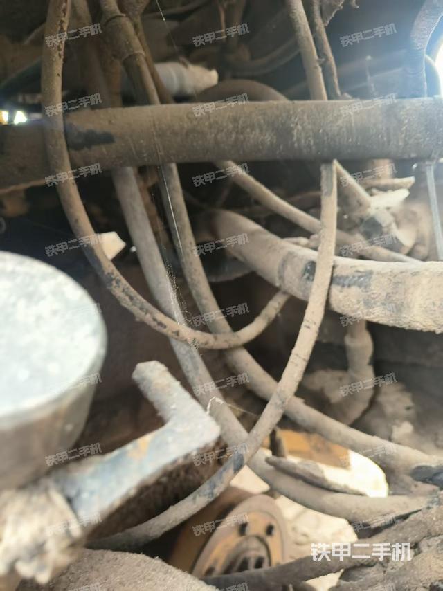 駕駛室操作臺（整機外觀及大件）