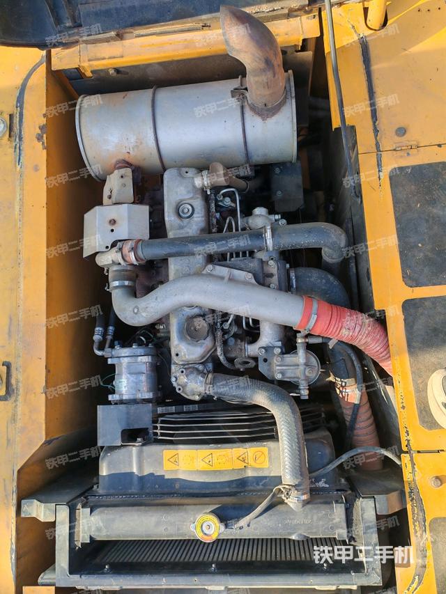 发动机整体俯视（整机外观）