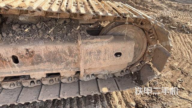 右侧履带整体（行走机构）