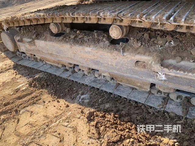 单侧履带整体（整机外观）