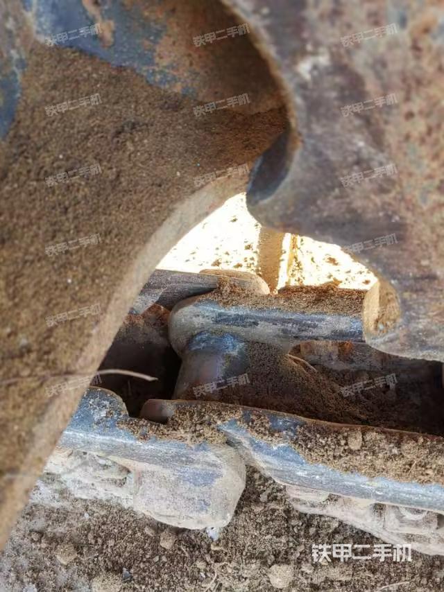 單側(cè)履帶整體（整機外觀）