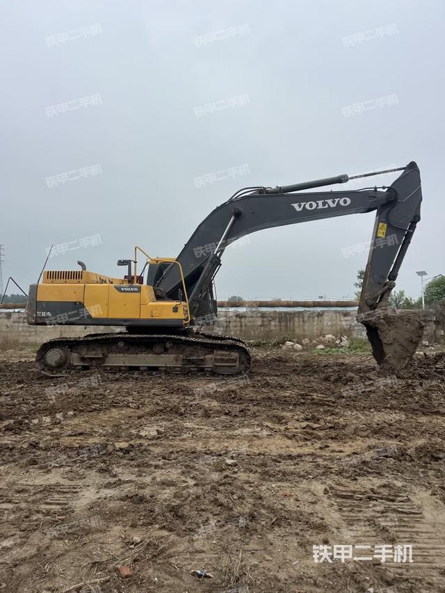 整机右后45°（整机外观）