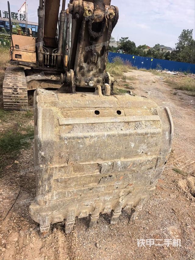 鏟斗45度（工作和回轉(zhuǎn)裝置）