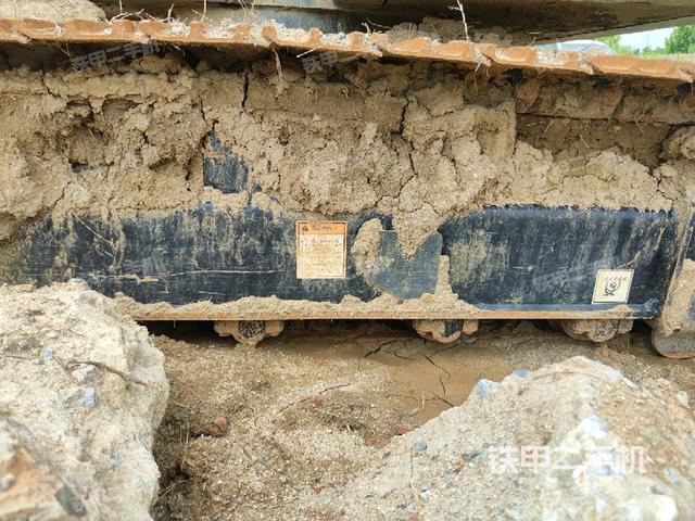 右導(dǎo)向輪（行走機(jī)構(gòu)）