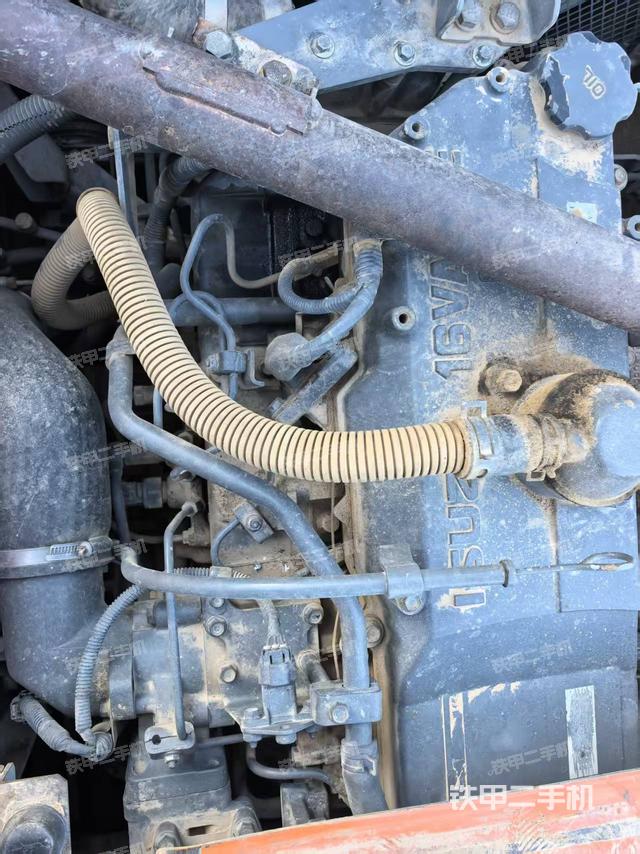 發(fā)動(dòng)機(jī)整體俯視（整機(jī)外觀）