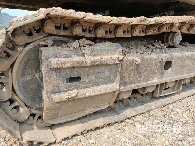 左側(cè)行走馬達(dá)蓋板（行走機(jī)構(gòu)）