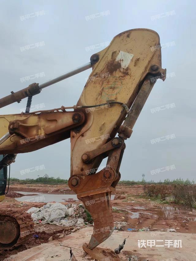 小臂整體右前（工作和回轉(zhuǎn)裝置）