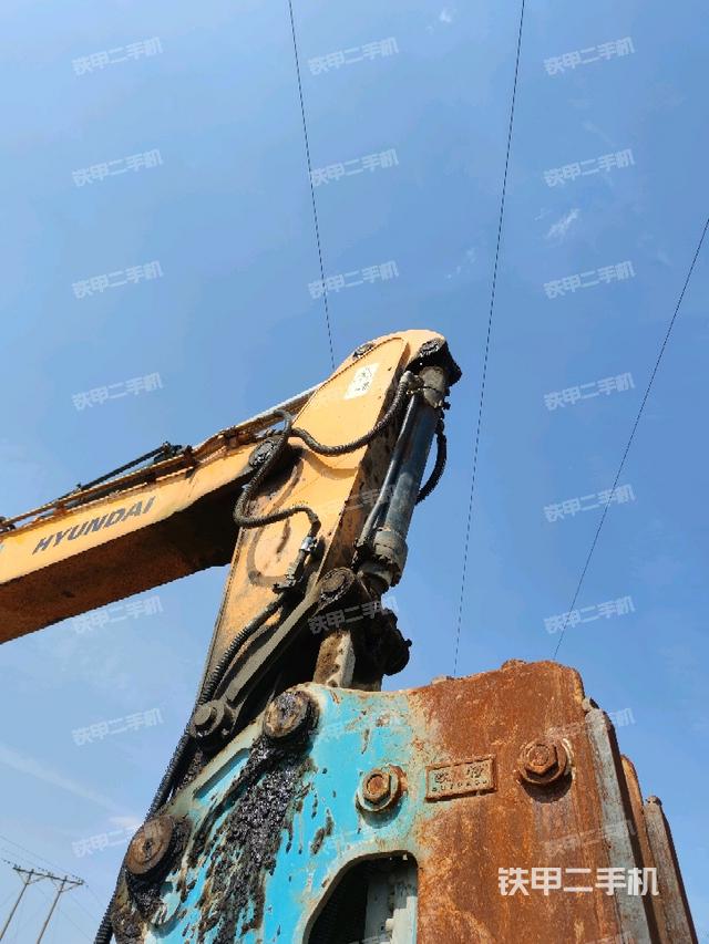 小臂整體右前（工作和回轉(zhuǎn)裝置）